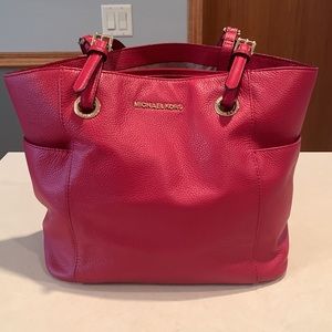 Michael Kors Purse. Red